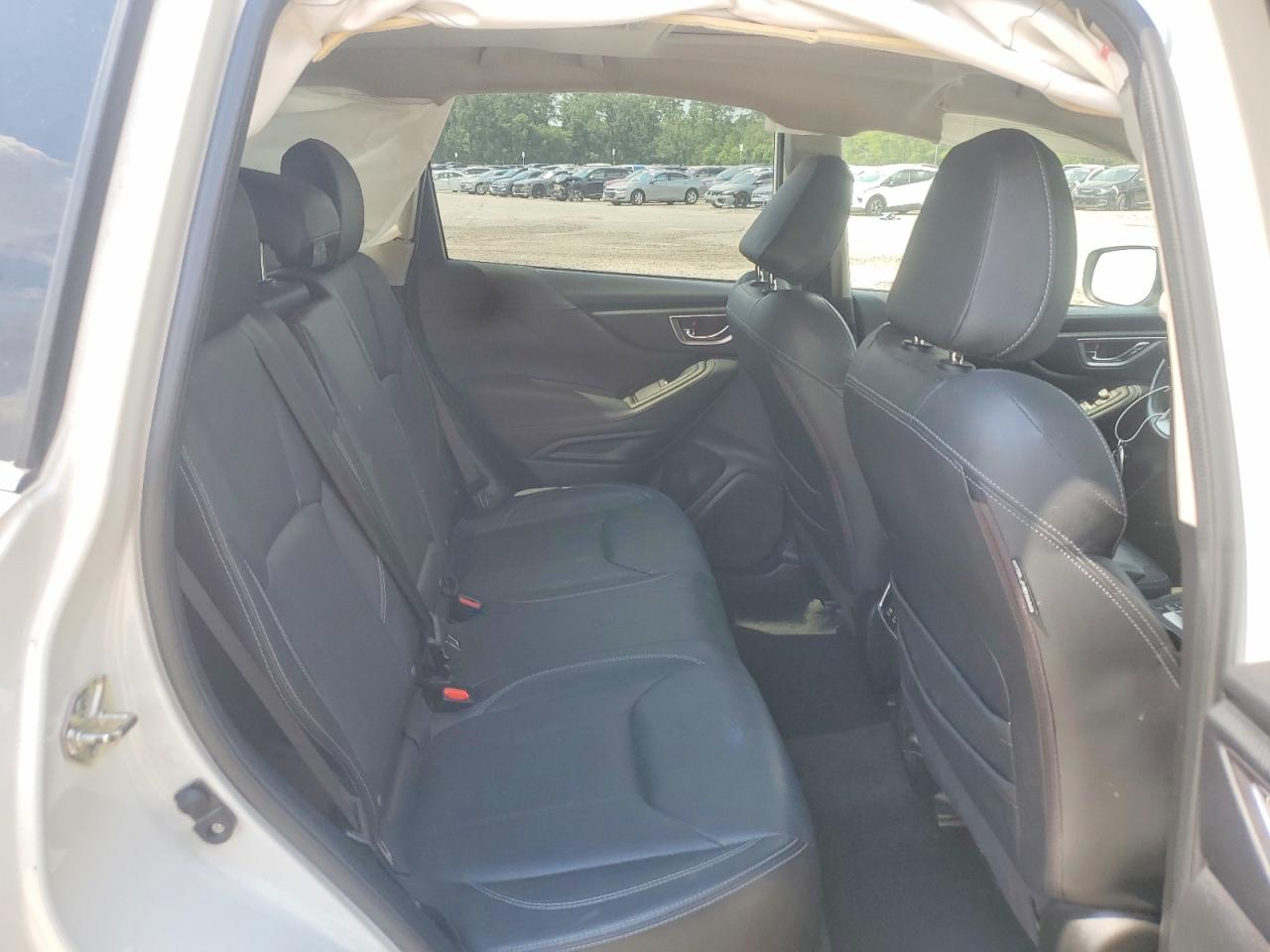 2019 SUBARU FORESTER