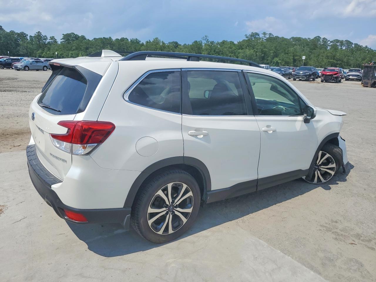 2019 SUBARU FORESTER