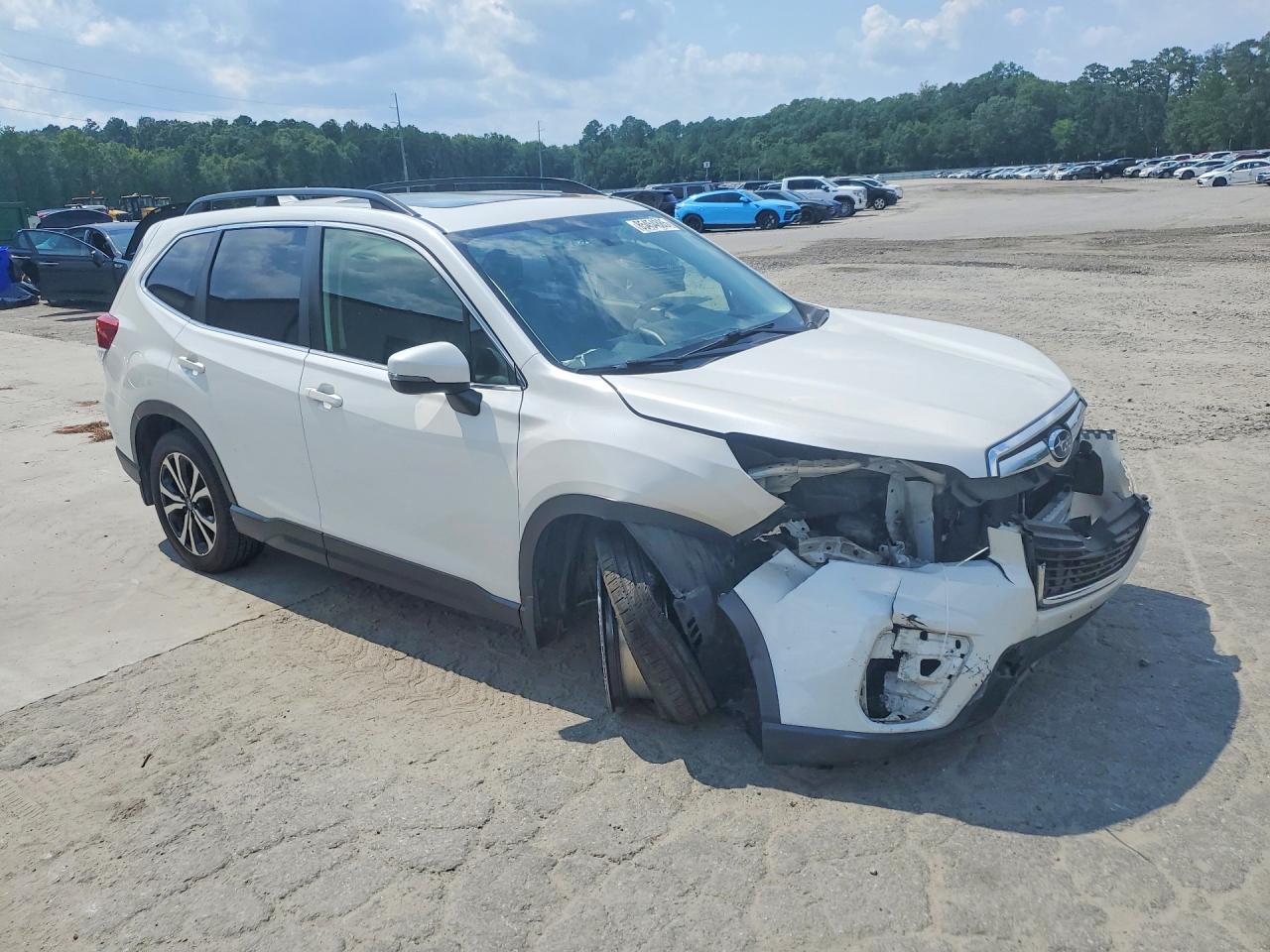 2019 SUBARU FORESTER