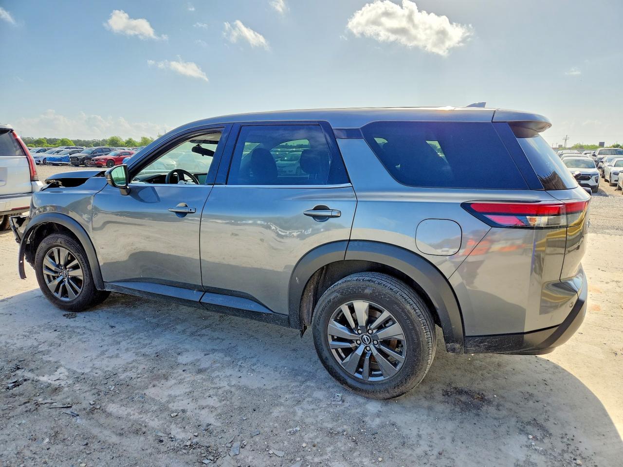 2022 NISSAN PATHFINDER