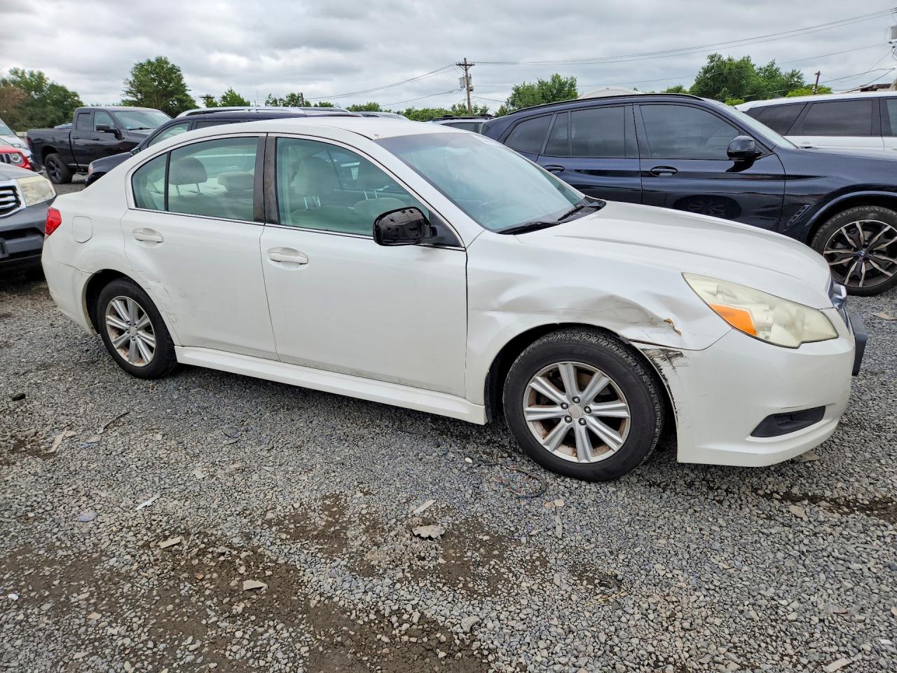 2011 SUBARU LEGACY