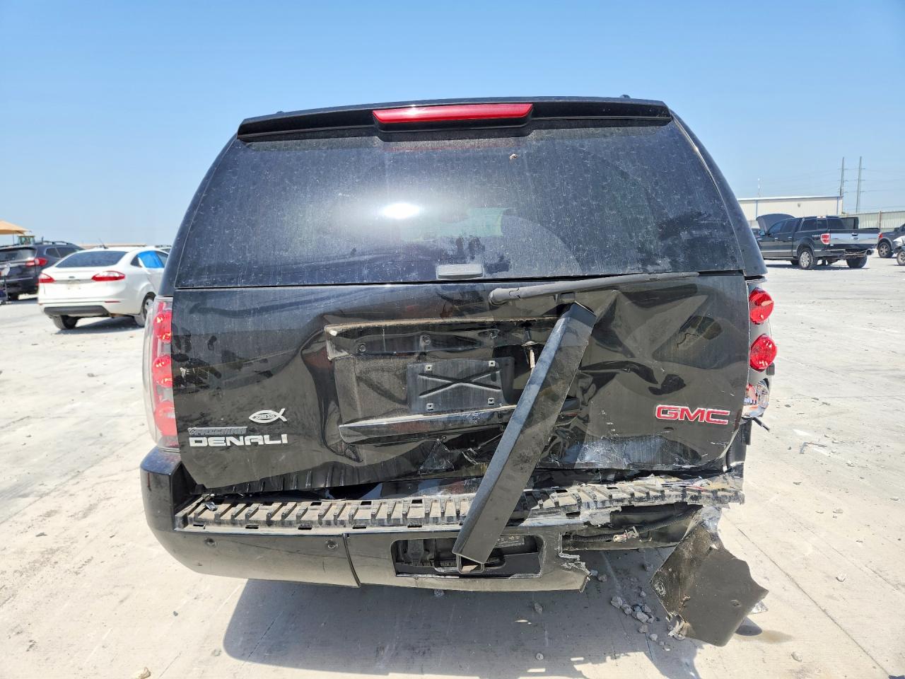 2013 GMC YUKON