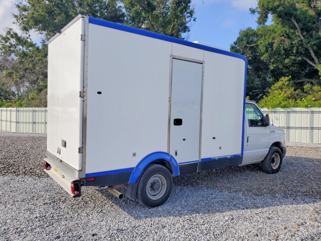 2023 FORD ECONOLINE