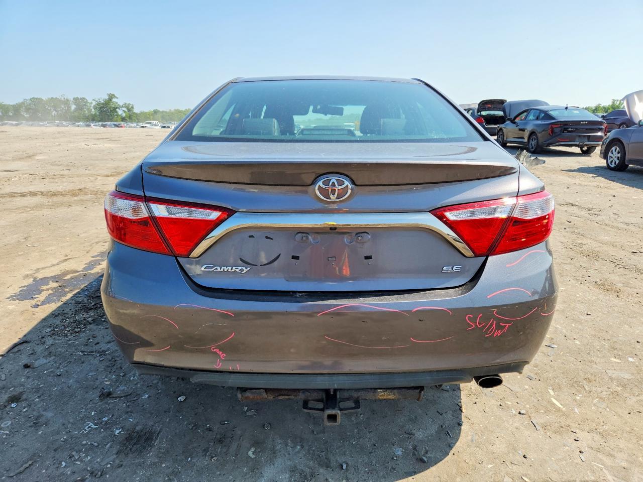 2015 TOYOTA CAMRY