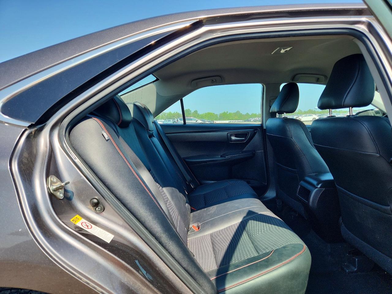 2015 TOYOTA CAMRY