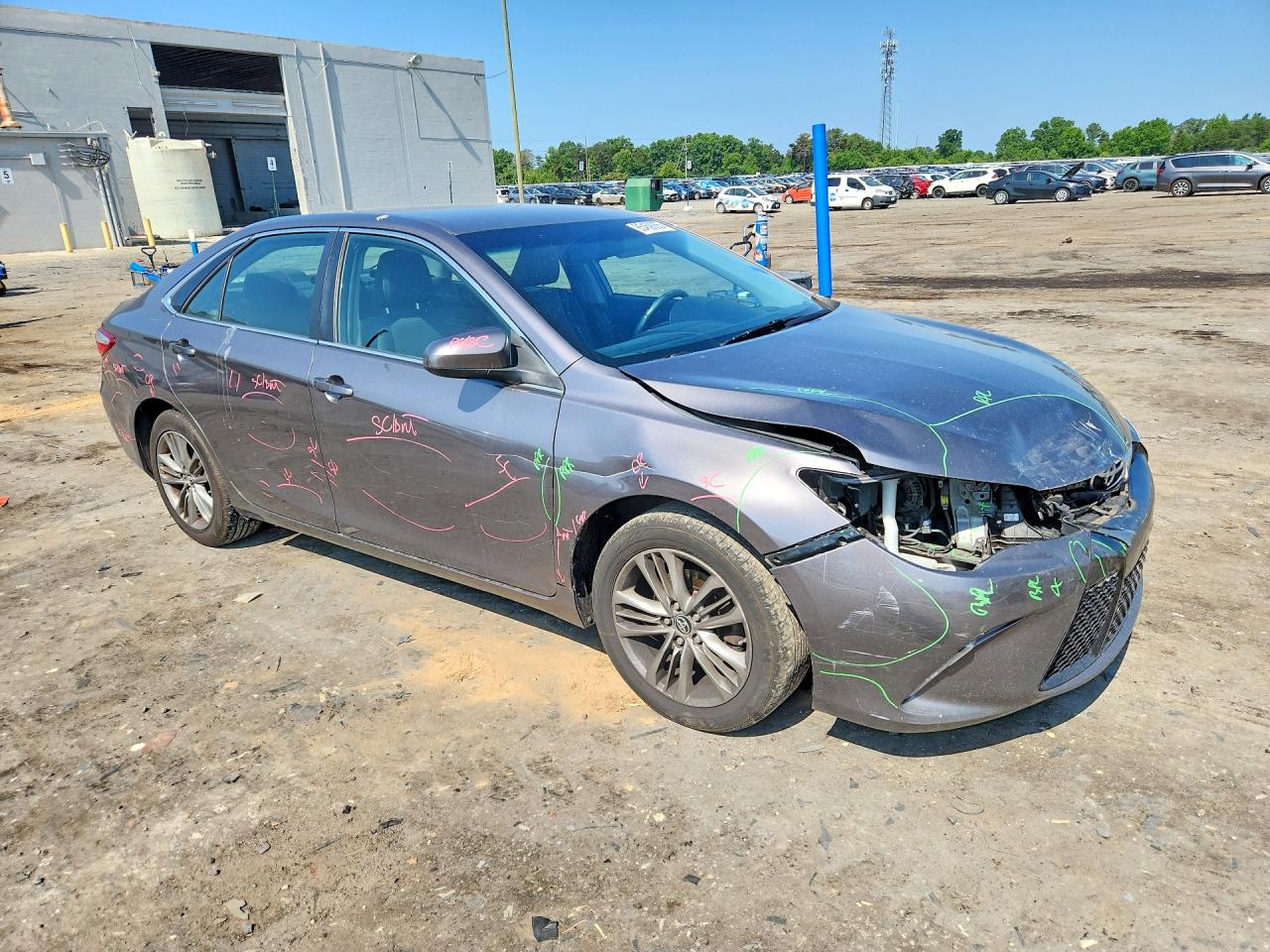 2015 TOYOTA CAMRY