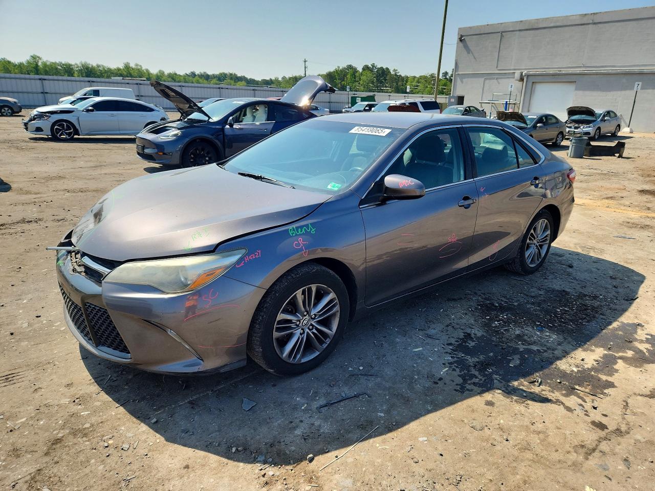 2015 TOYOTA CAMRY