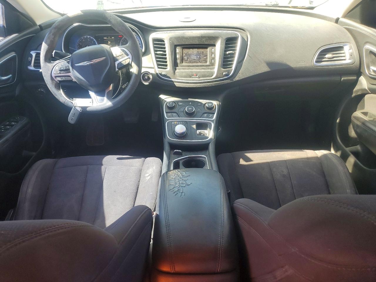 2015 CHRYSLER 200