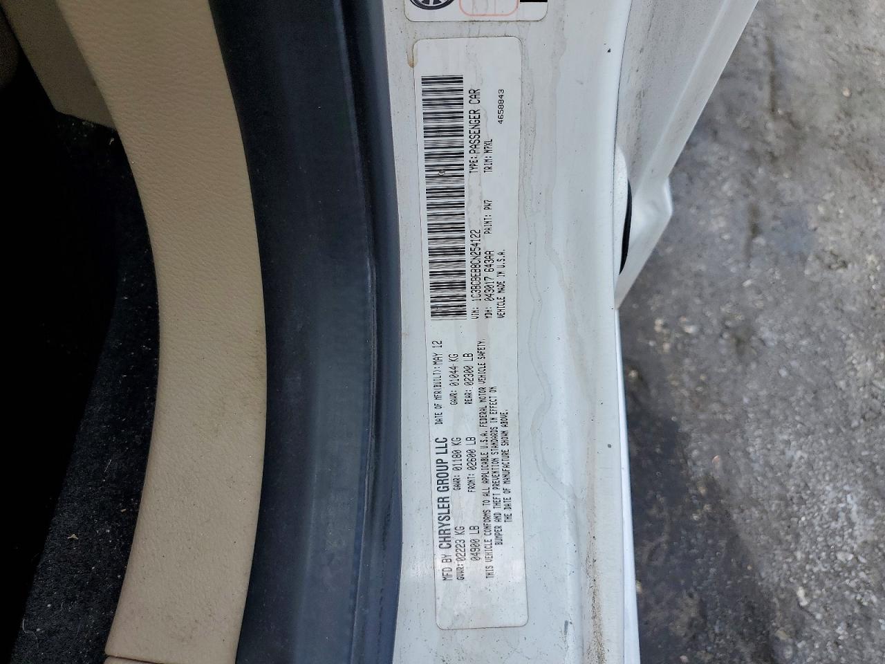 2012 CHRYSLER 200