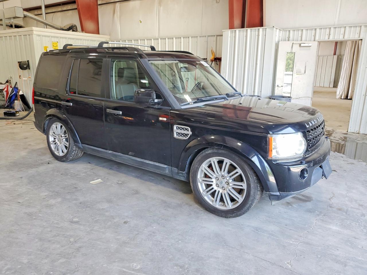 2011 LAND ROVER LR4