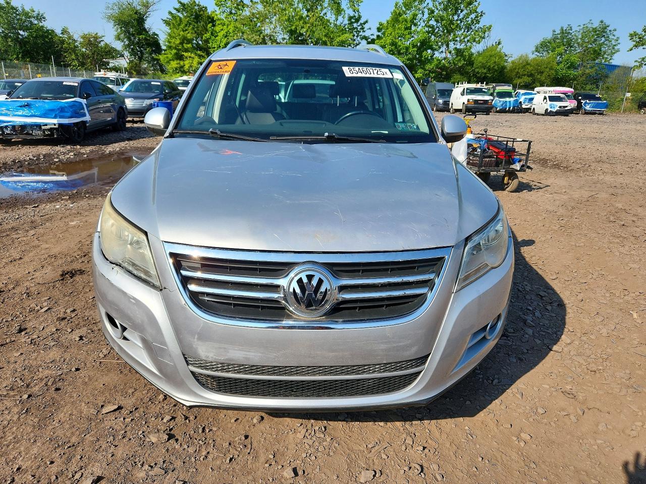 2010 VOLKSWAGEN TIGUAN