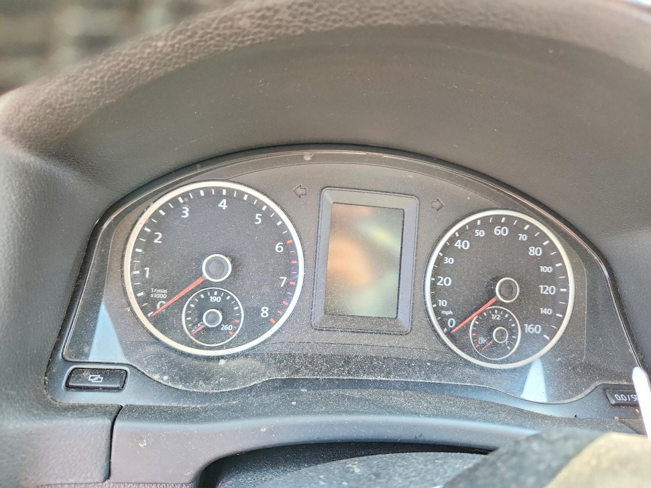 2010 VOLKSWAGEN TIGUAN