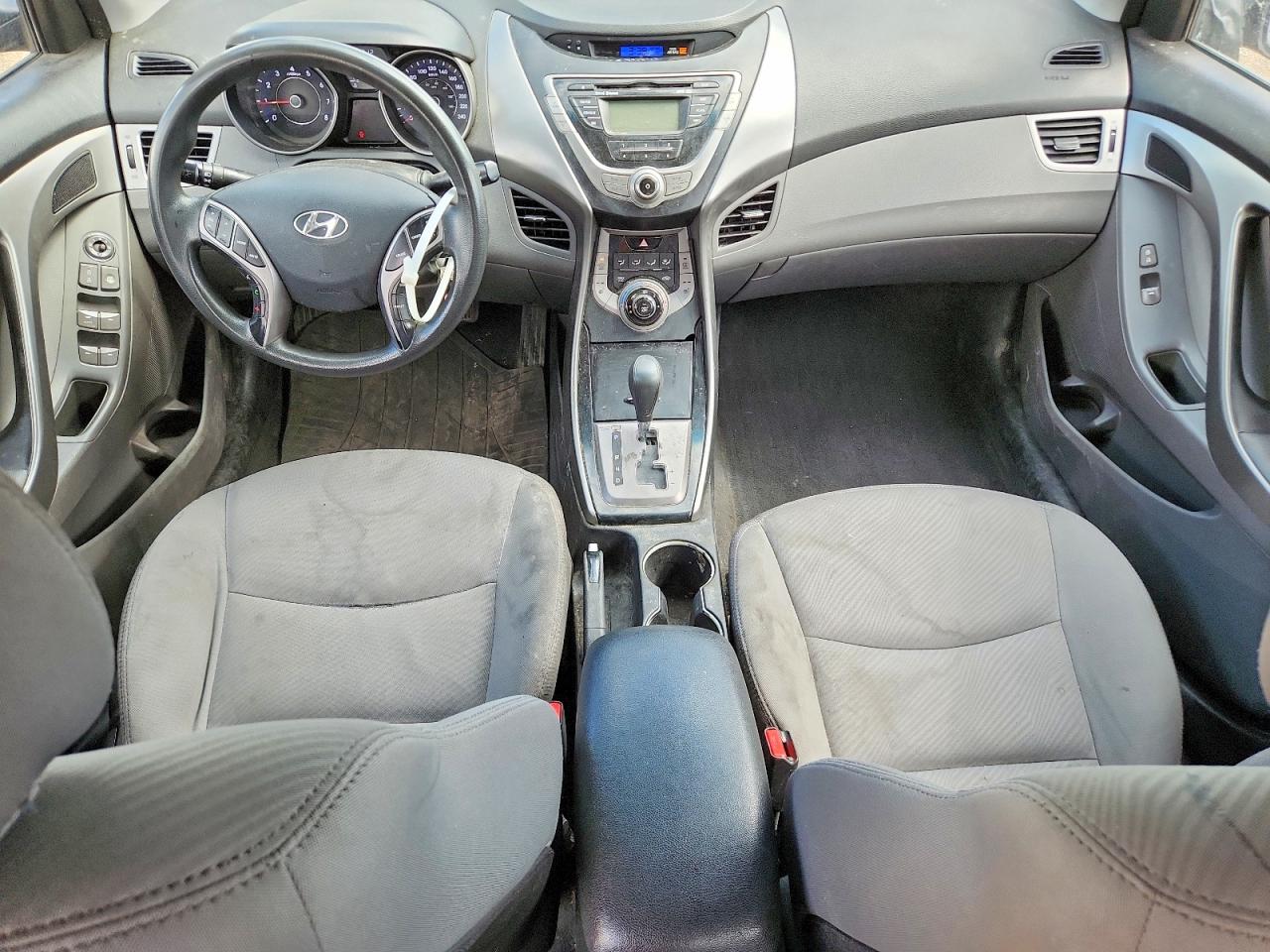 2013 HYUNDAI ELANTRA