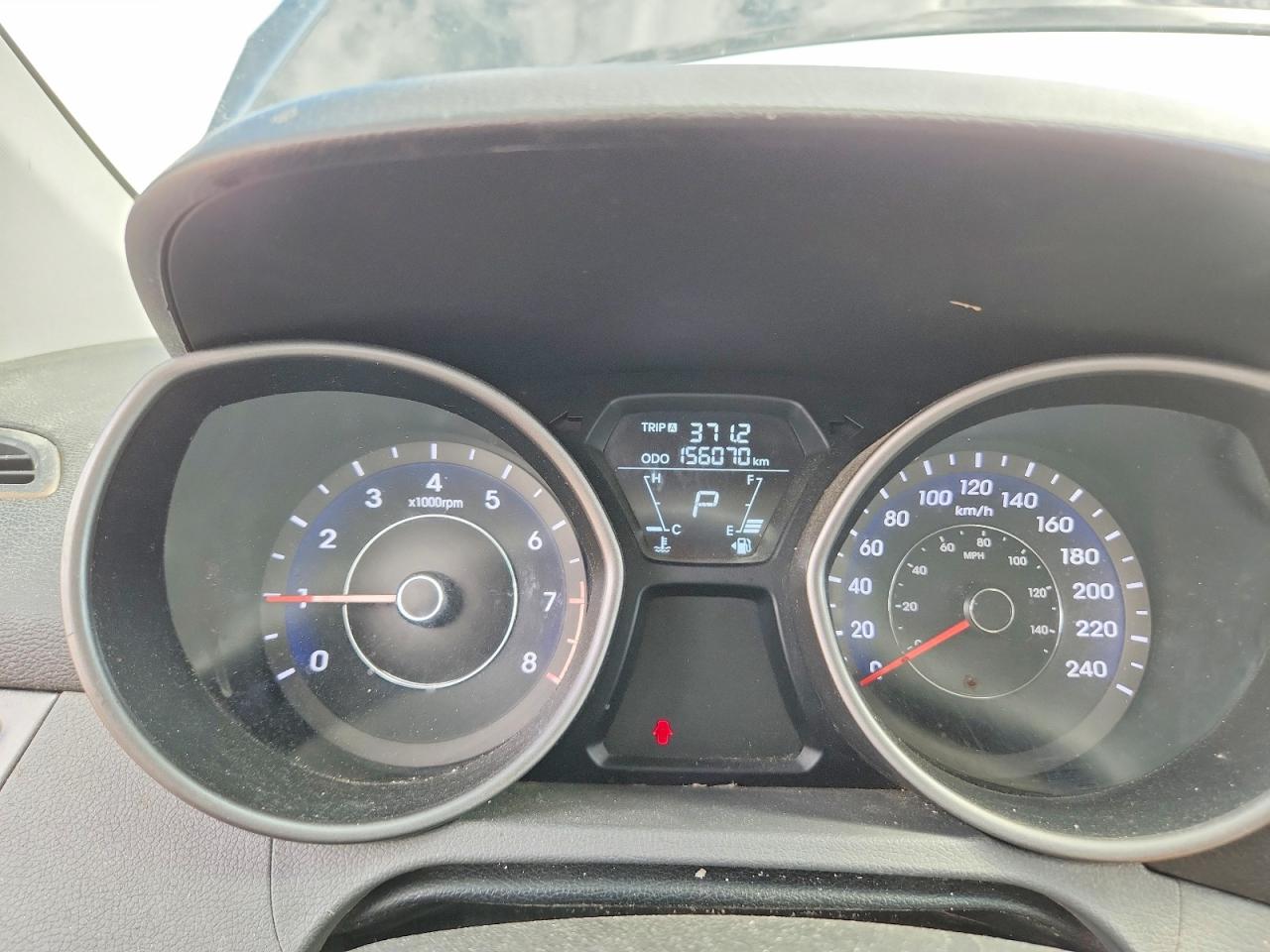 2013 HYUNDAI ELANTRA