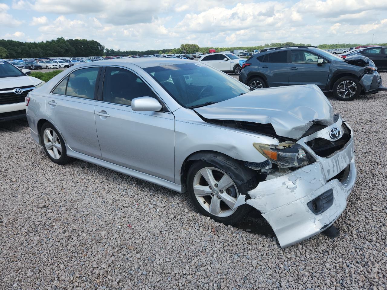 2011 TOYOTA CAMRY