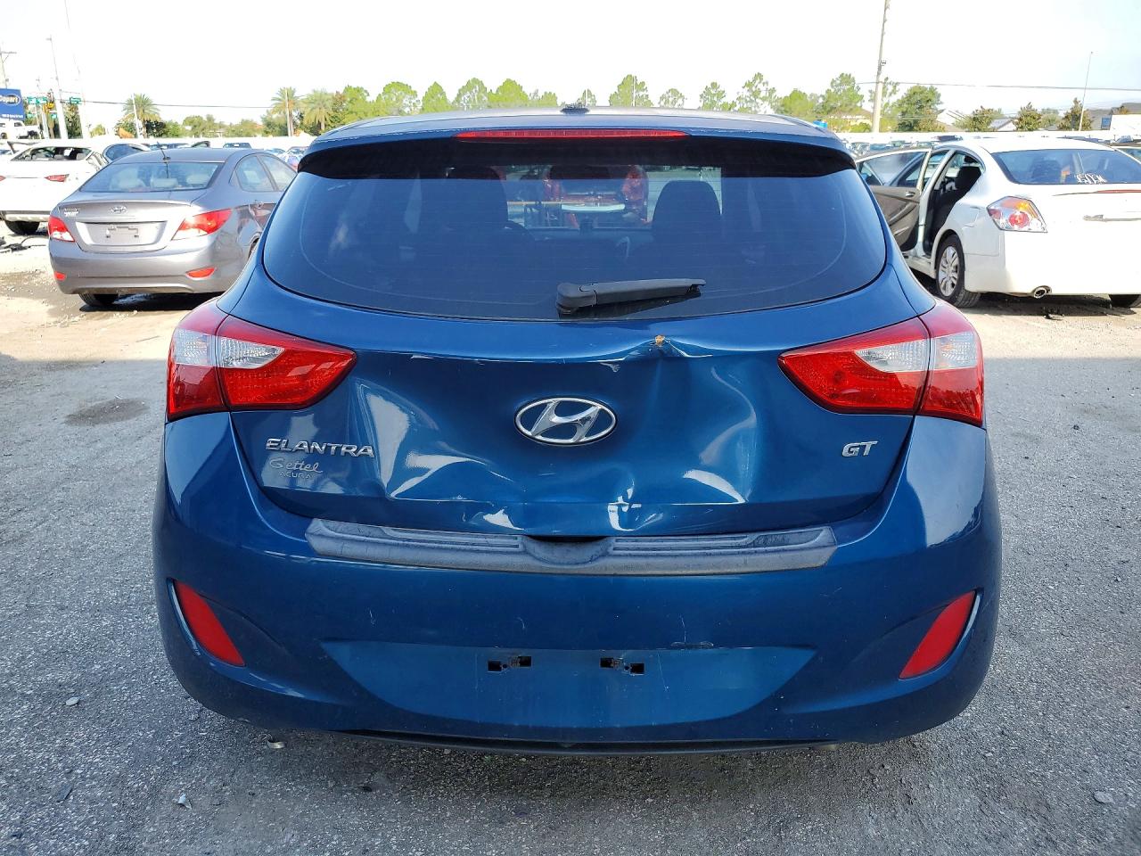 2016 HYUNDAI ELANTRA