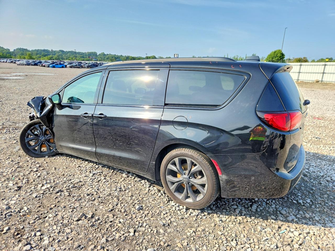 2020 CHRYSLER PACIFICA