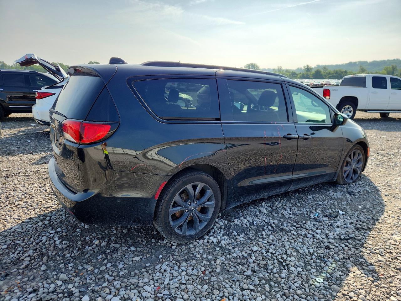 2020 CHRYSLER PACIFICA