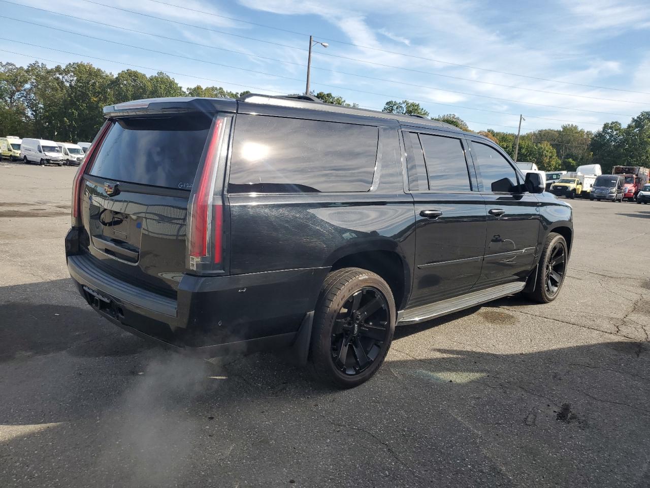 2017 CADILLAC ESCALADE