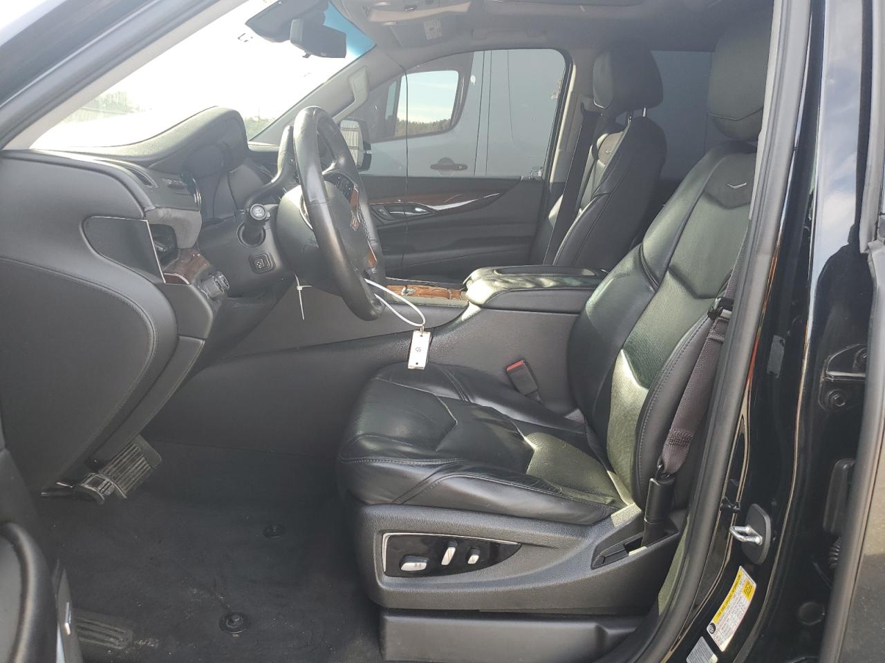 2017 CADILLAC ESCALADE