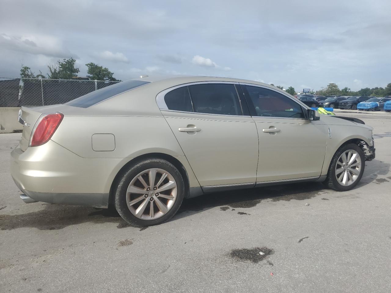 2011 LINCOLN MKS