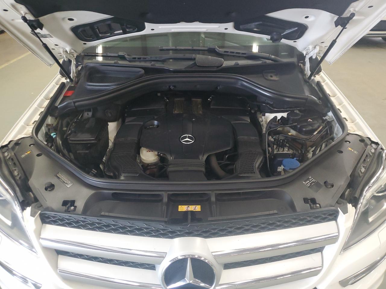 2015 MERZ GL-CLASS