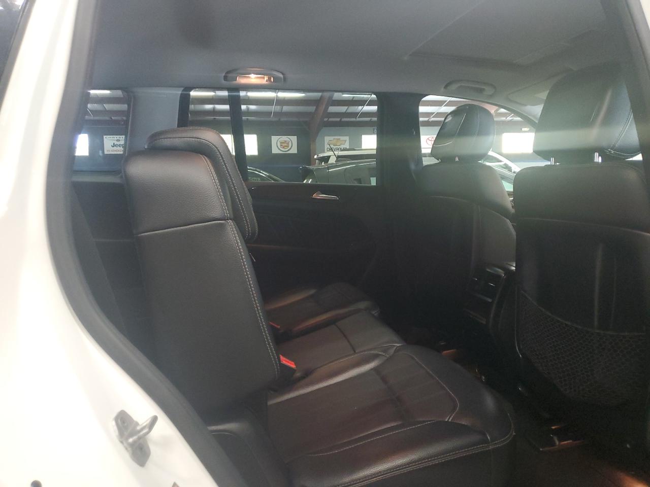 2015 MERZ GL-CLASS