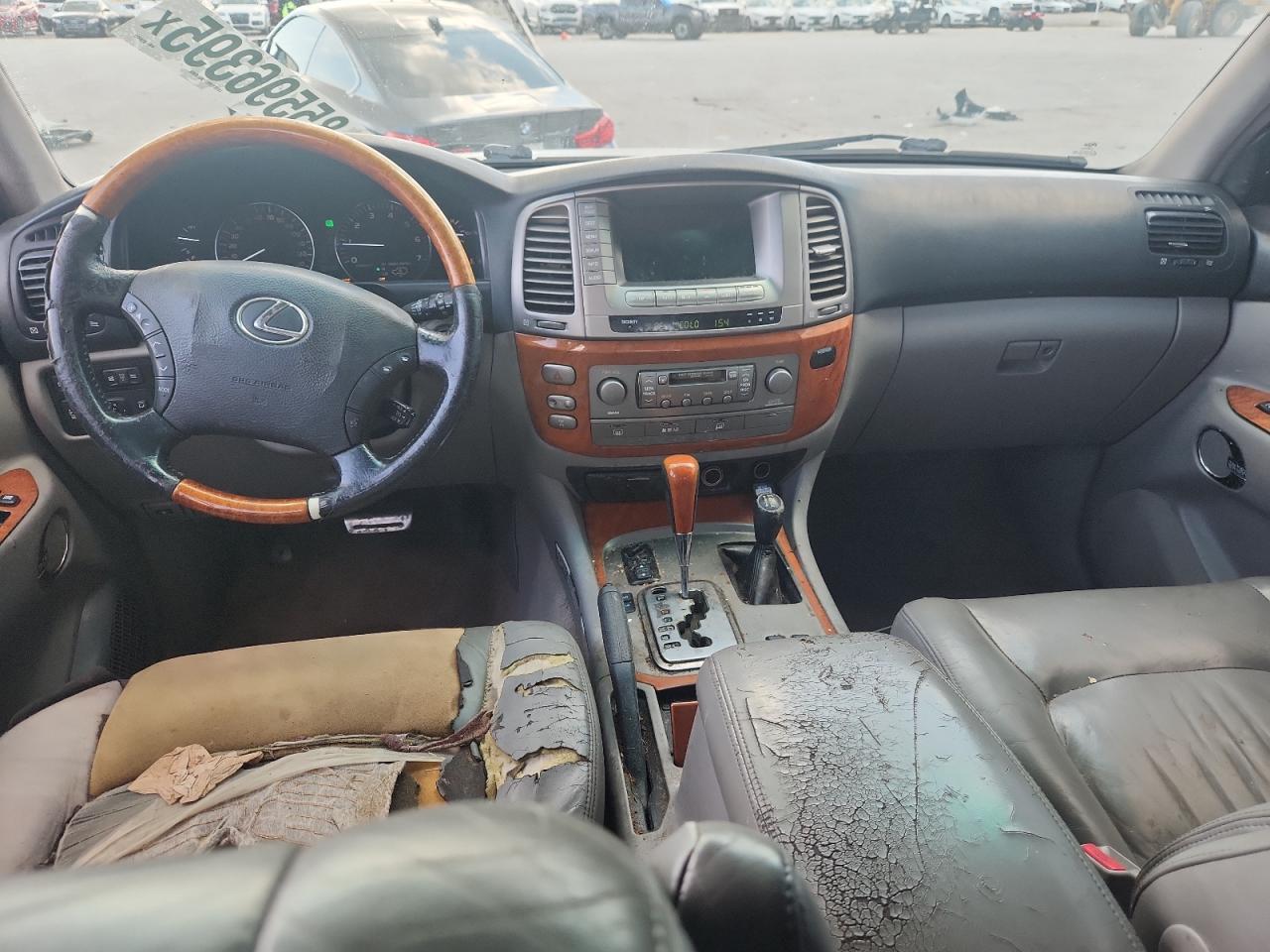 2006 LEXUS LX470