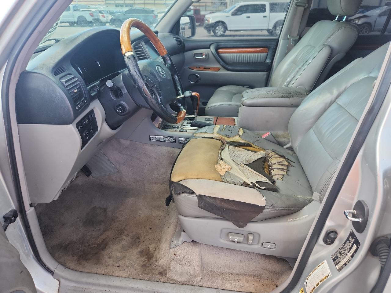 2006 LEXUS LX470