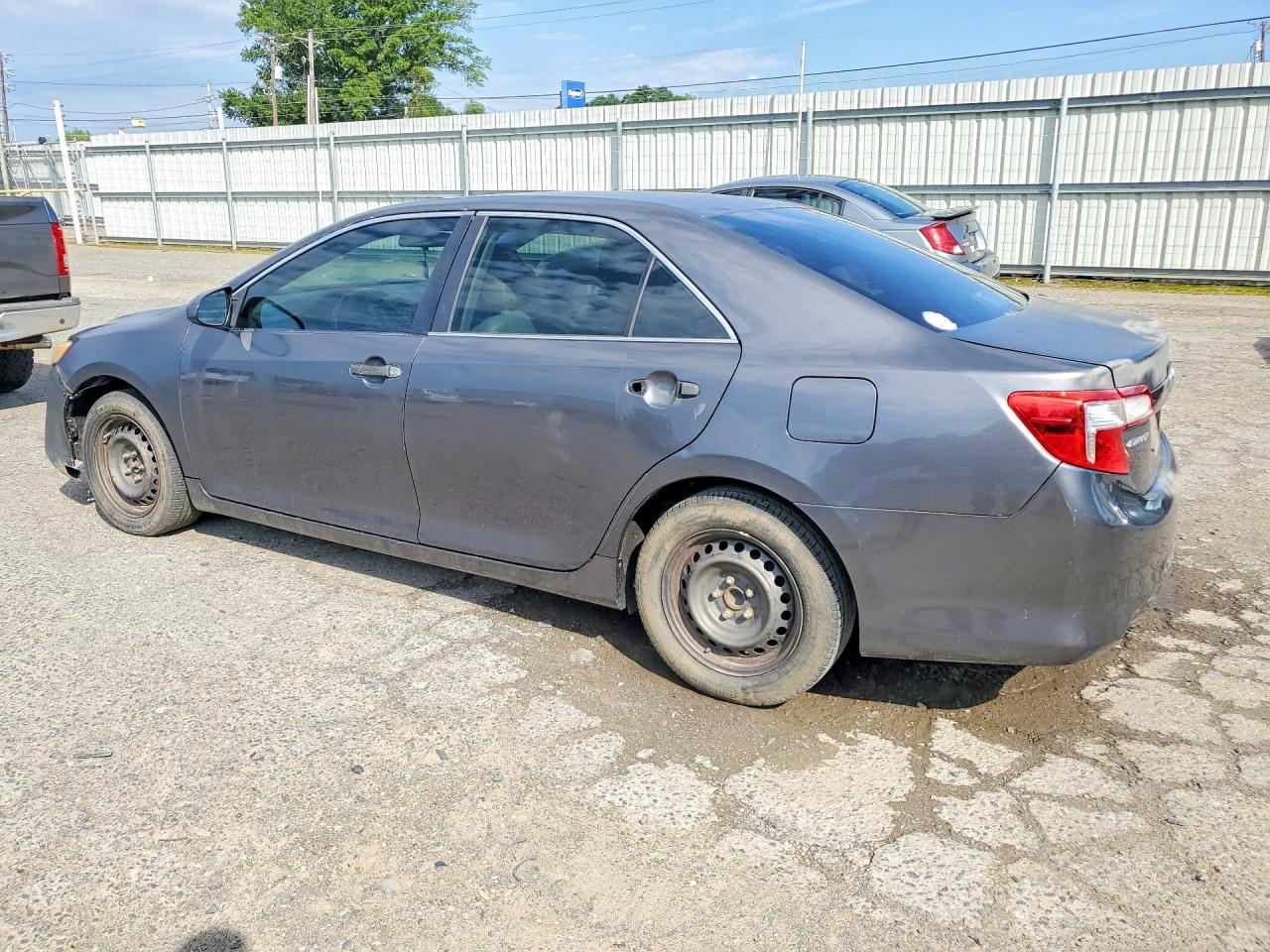 2012 TOYOTA CAMRY