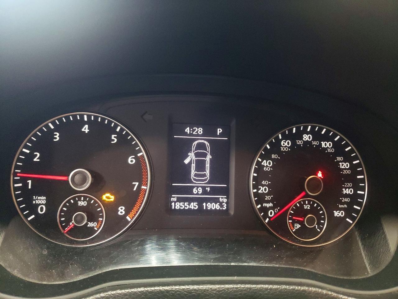 2014 VOLKSWAGEN PASSAT