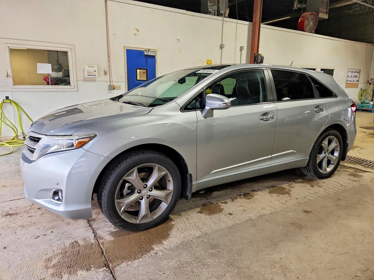 2015 TOYOTA VENZA