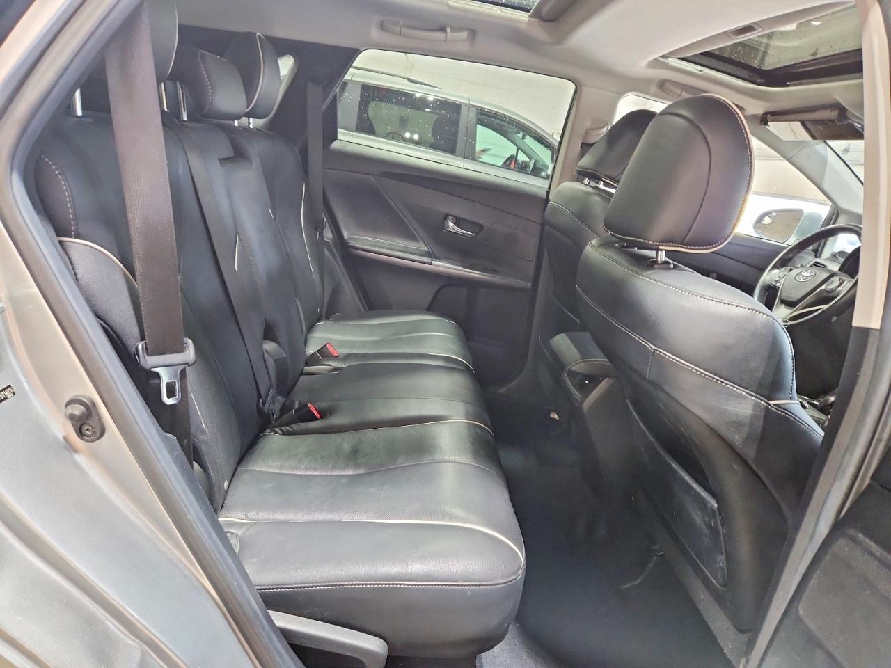 2015 TOYOTA VENZA