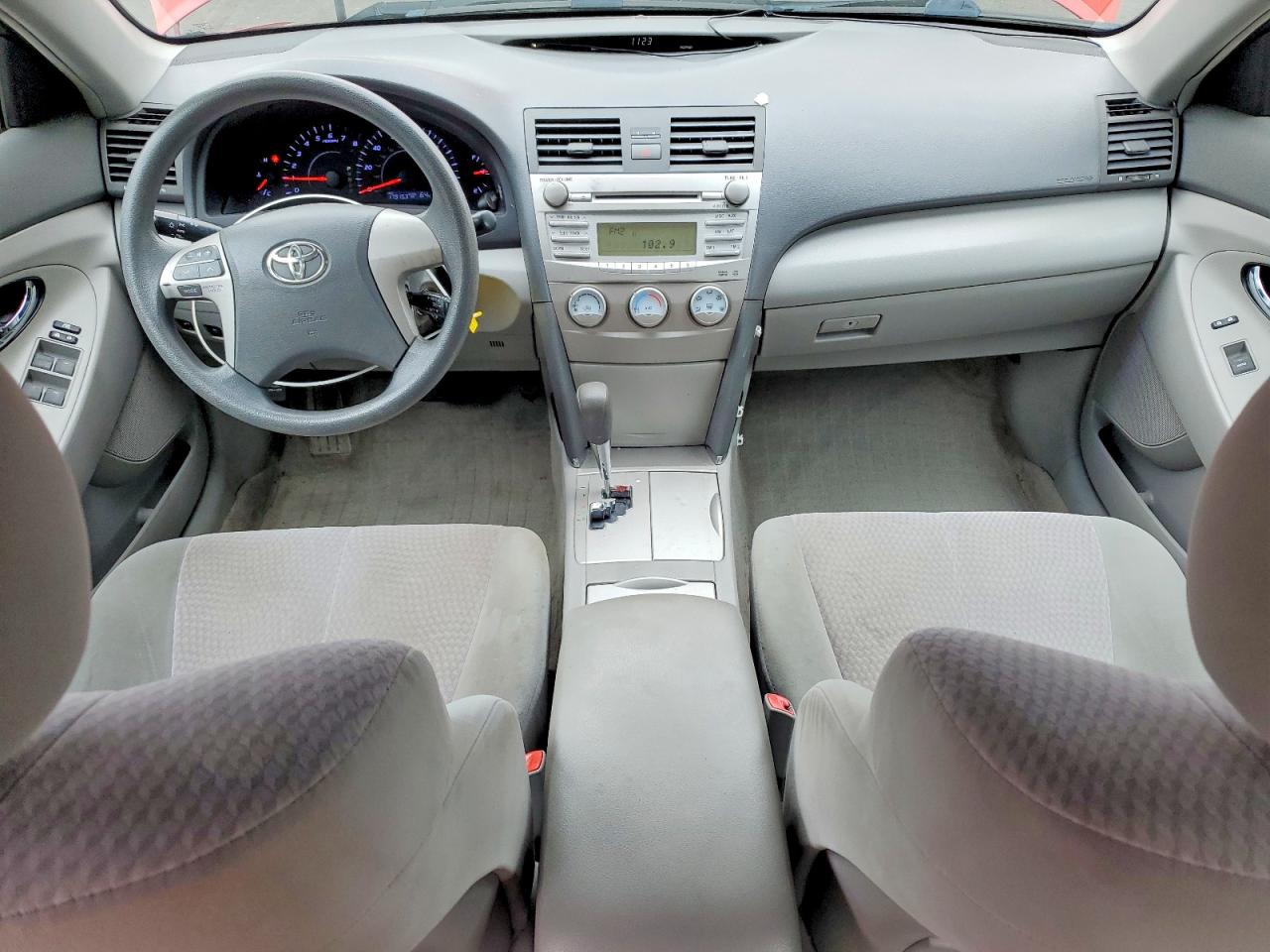 2010 TOYOTA CAMRY