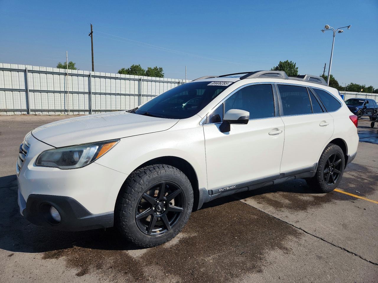 2016 SUBARU OUTBACK
