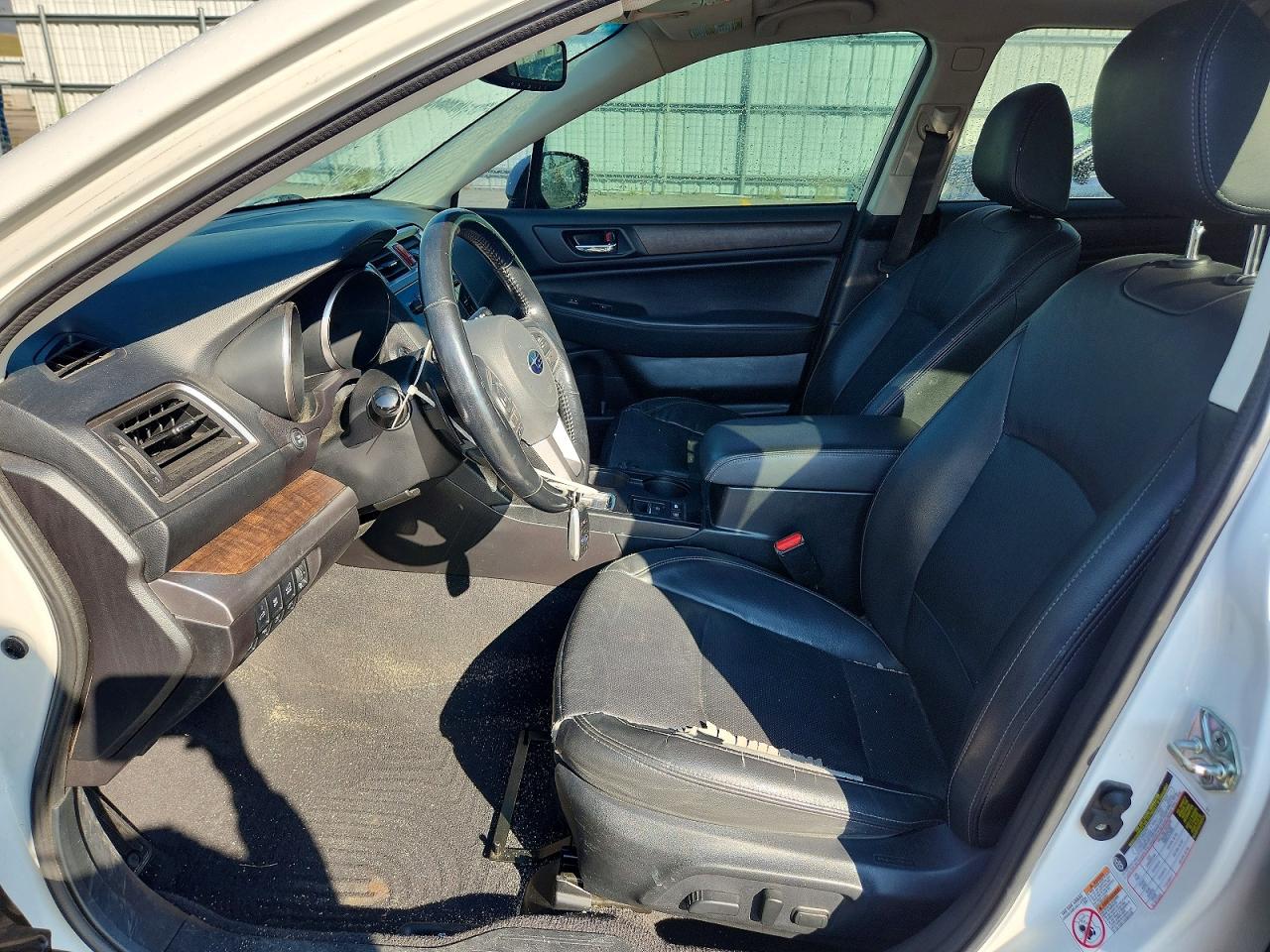 2016 SUBARU OUTBACK