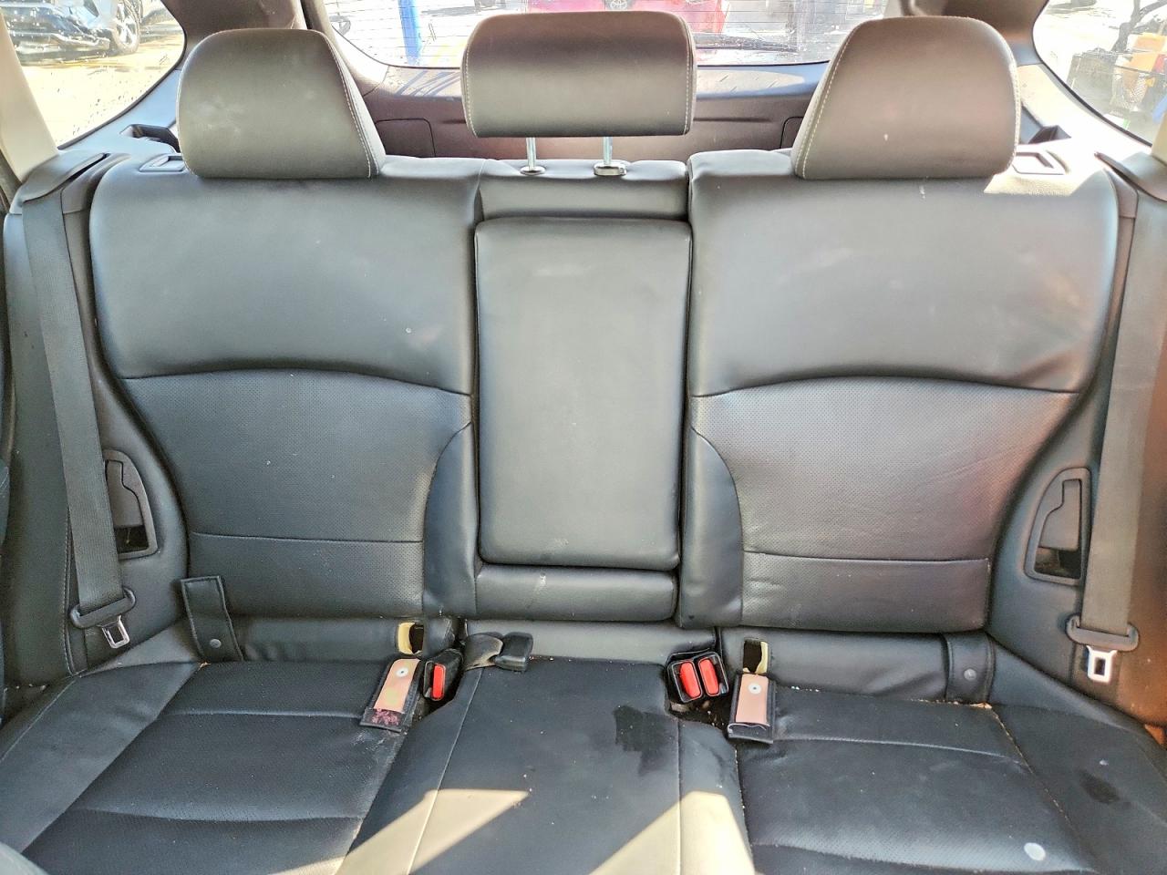 2016 SUBARU OUTBACK