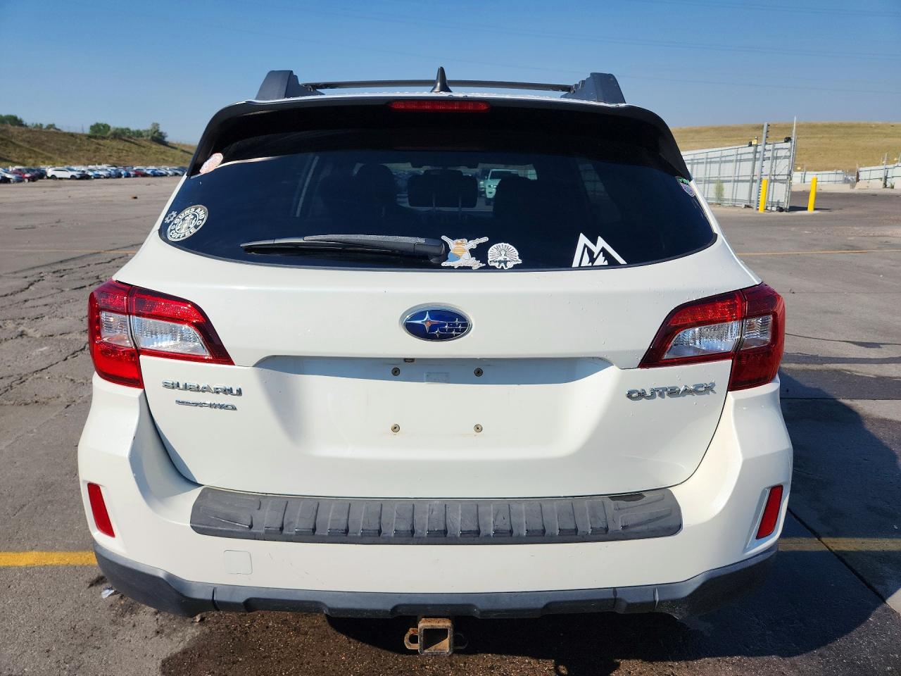 2016 SUBARU OUTBACK