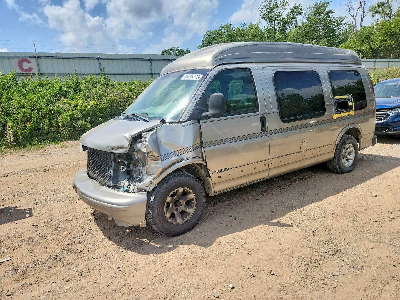 2001 CHEVROLET EXPRESS