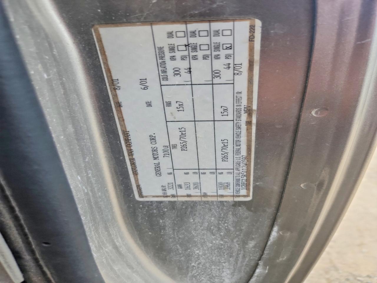 2001 CHEVROLET EXPRESS