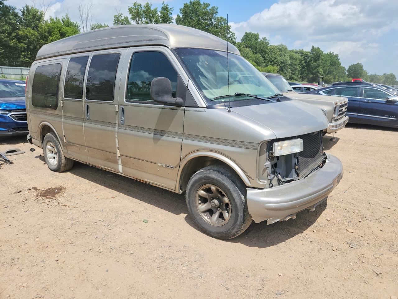 2001 CHEVROLET EXPRESS