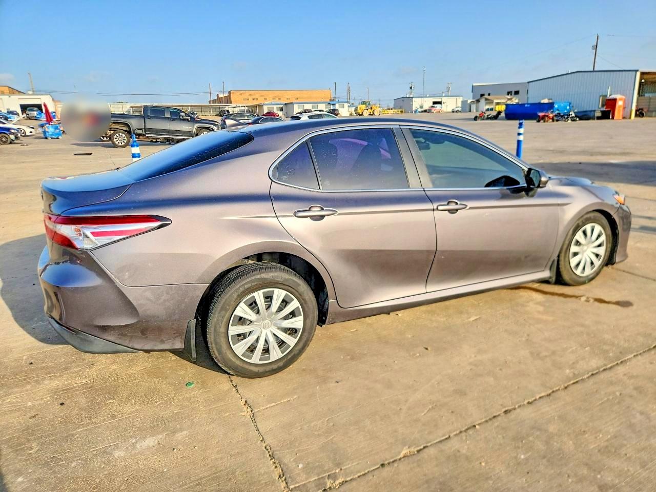 2019 TOYOTA CAMRY
