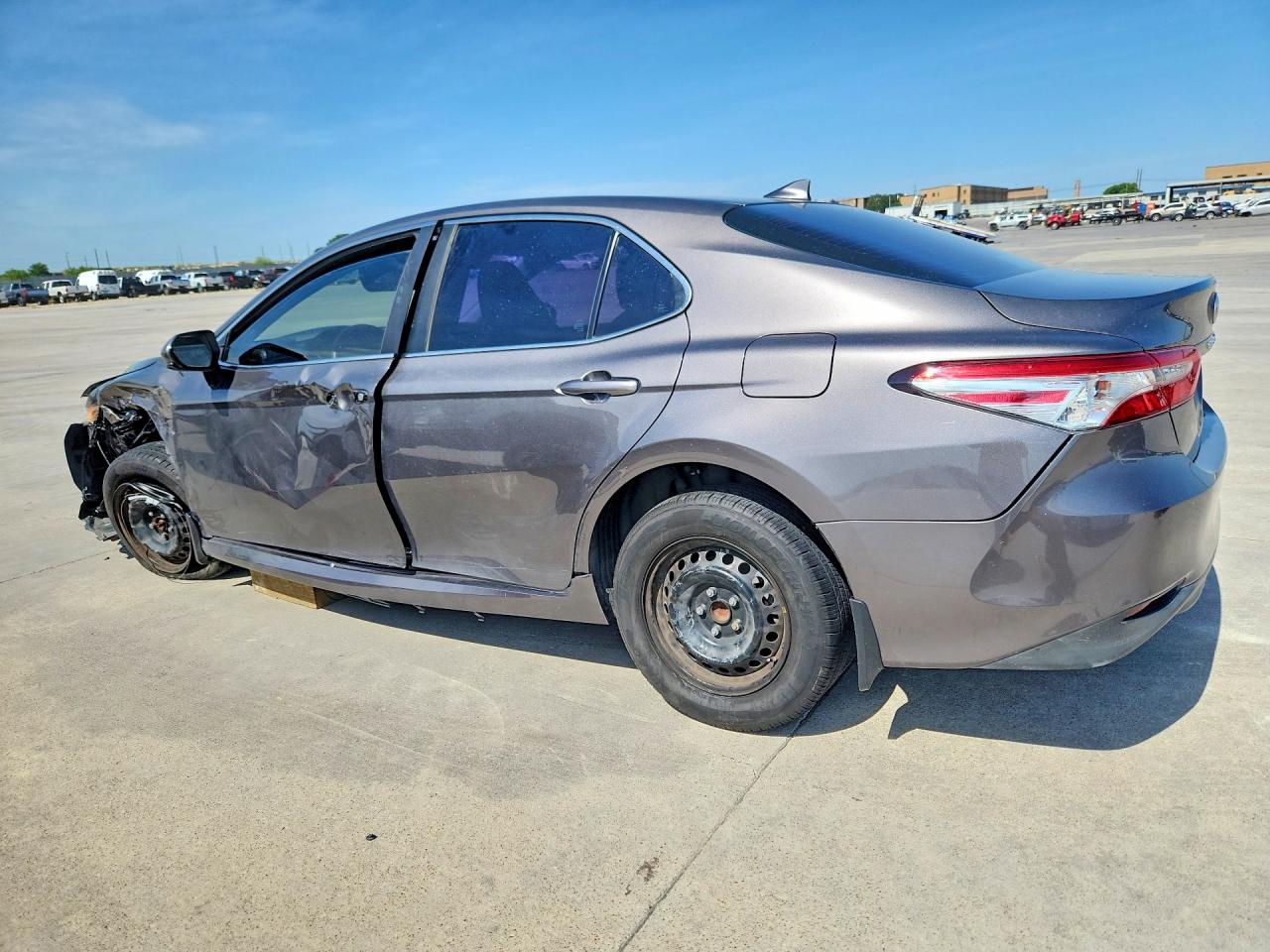 2019 TOYOTA CAMRY