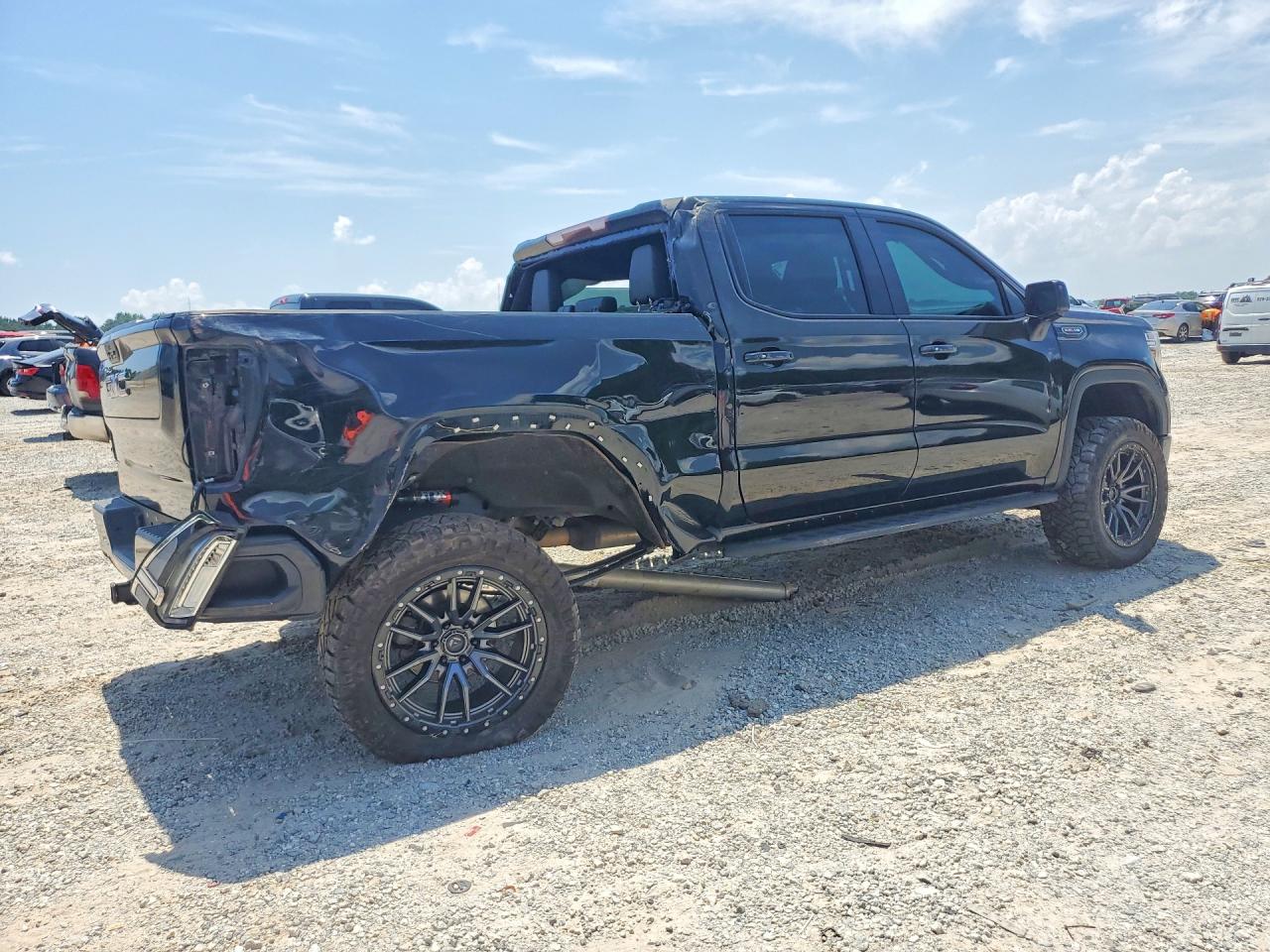 2021 GMC SIERRA