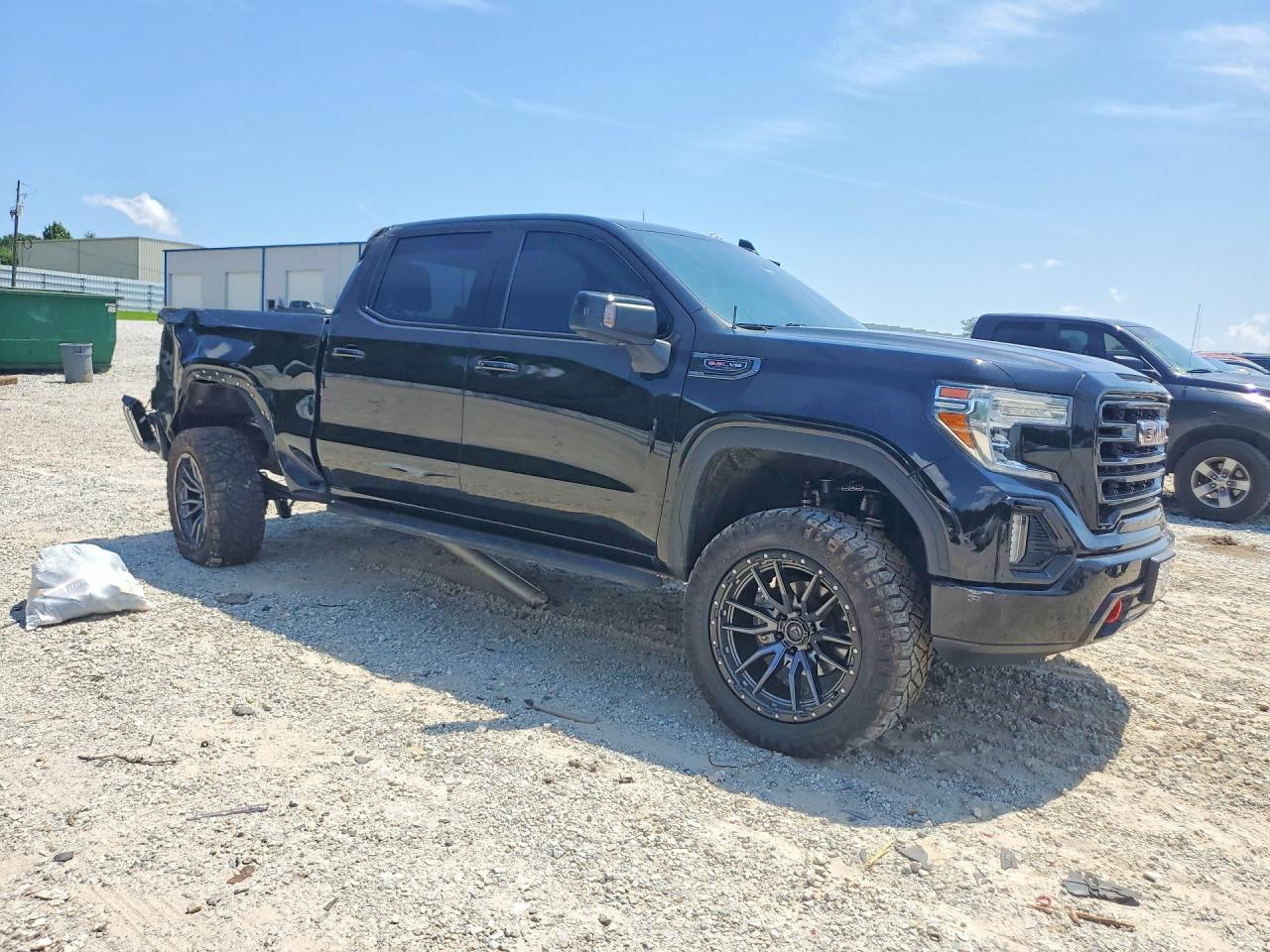 2021 GMC SIERRA