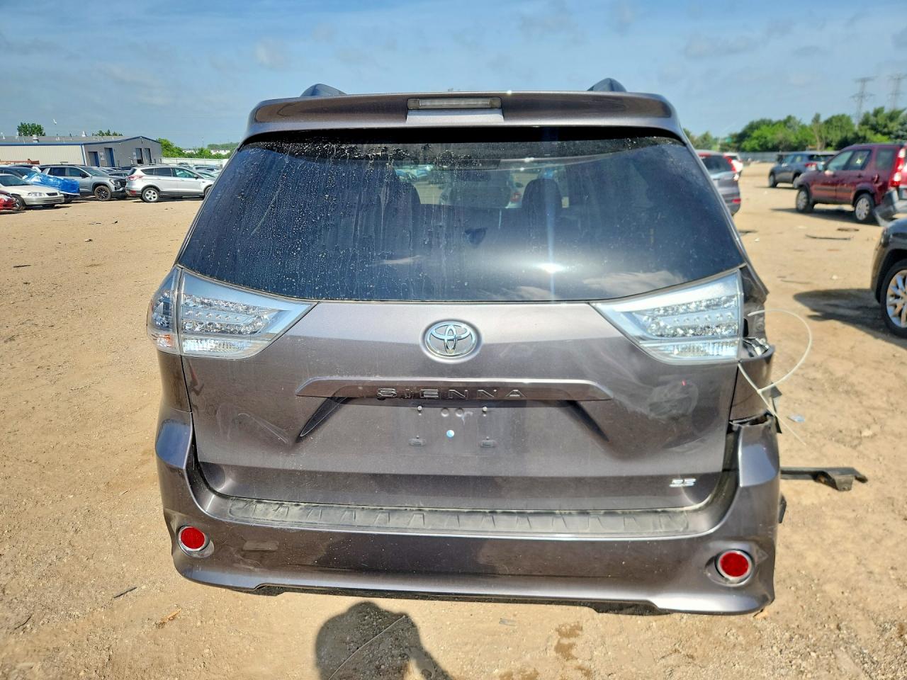 2017 TOYOTA SIENNA