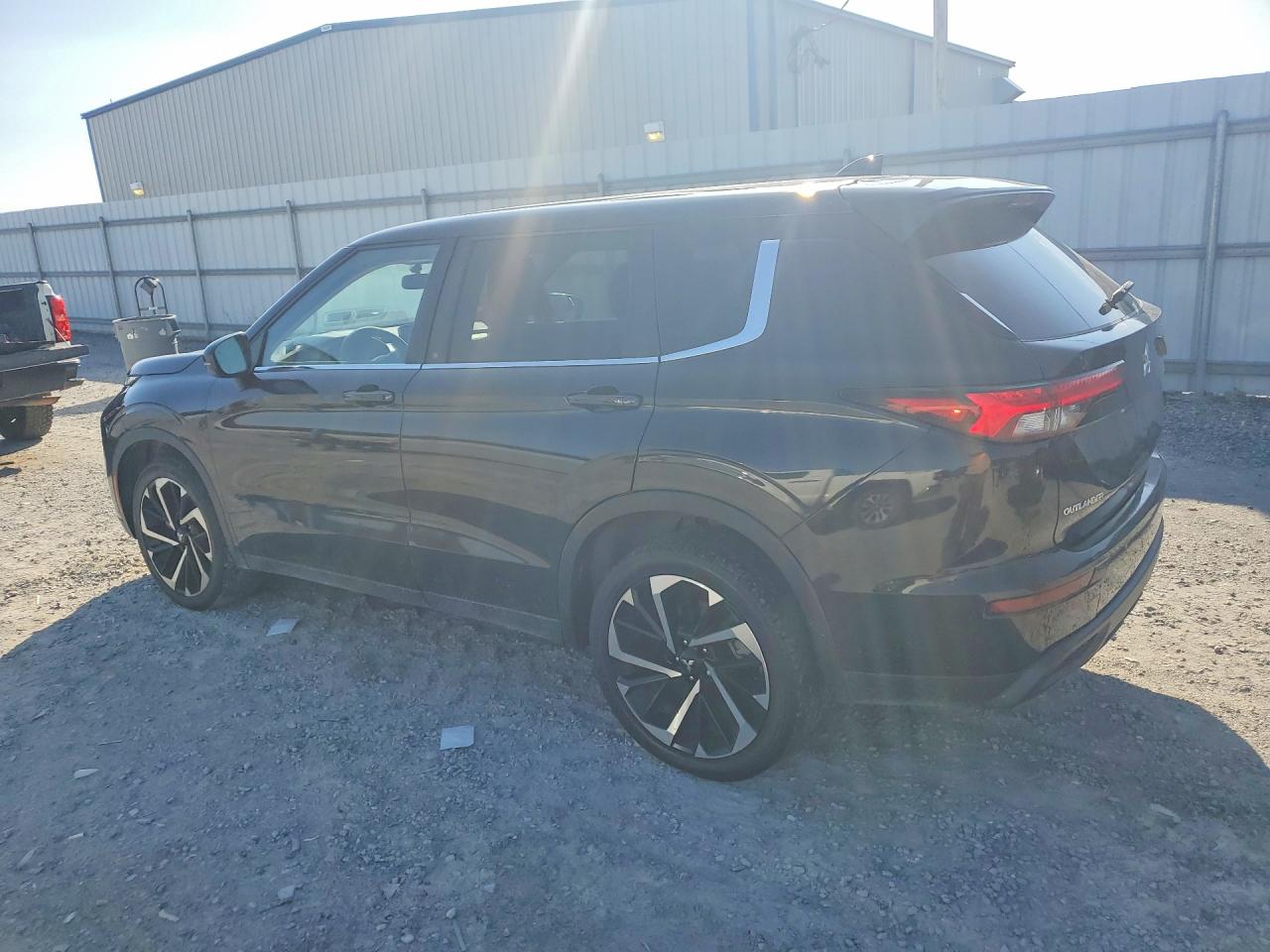 2022 MITSUBISHI OUTLANDER