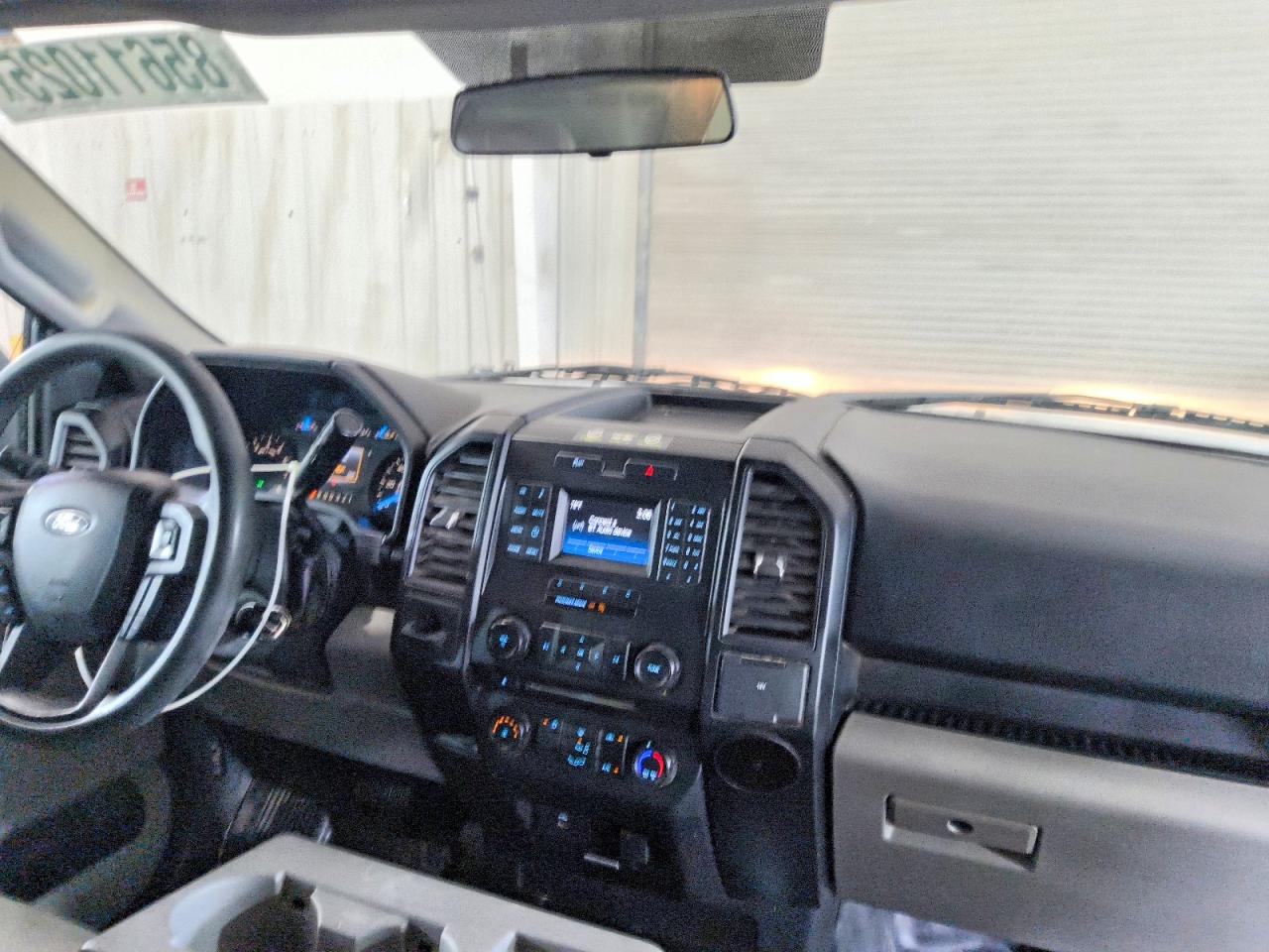 2017 FORD F150