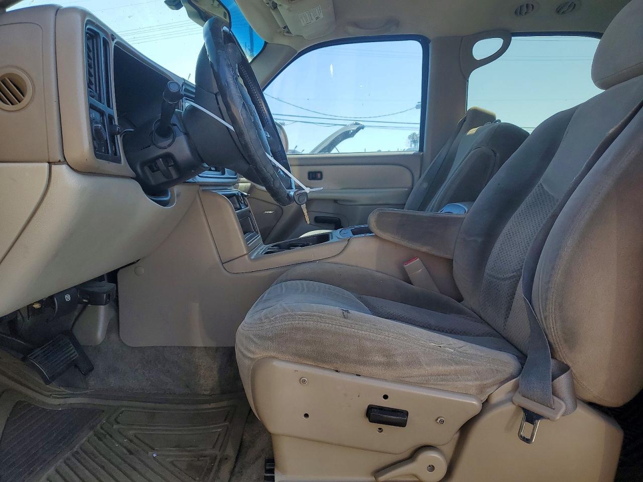 2003 CHEVROLET TAHOE