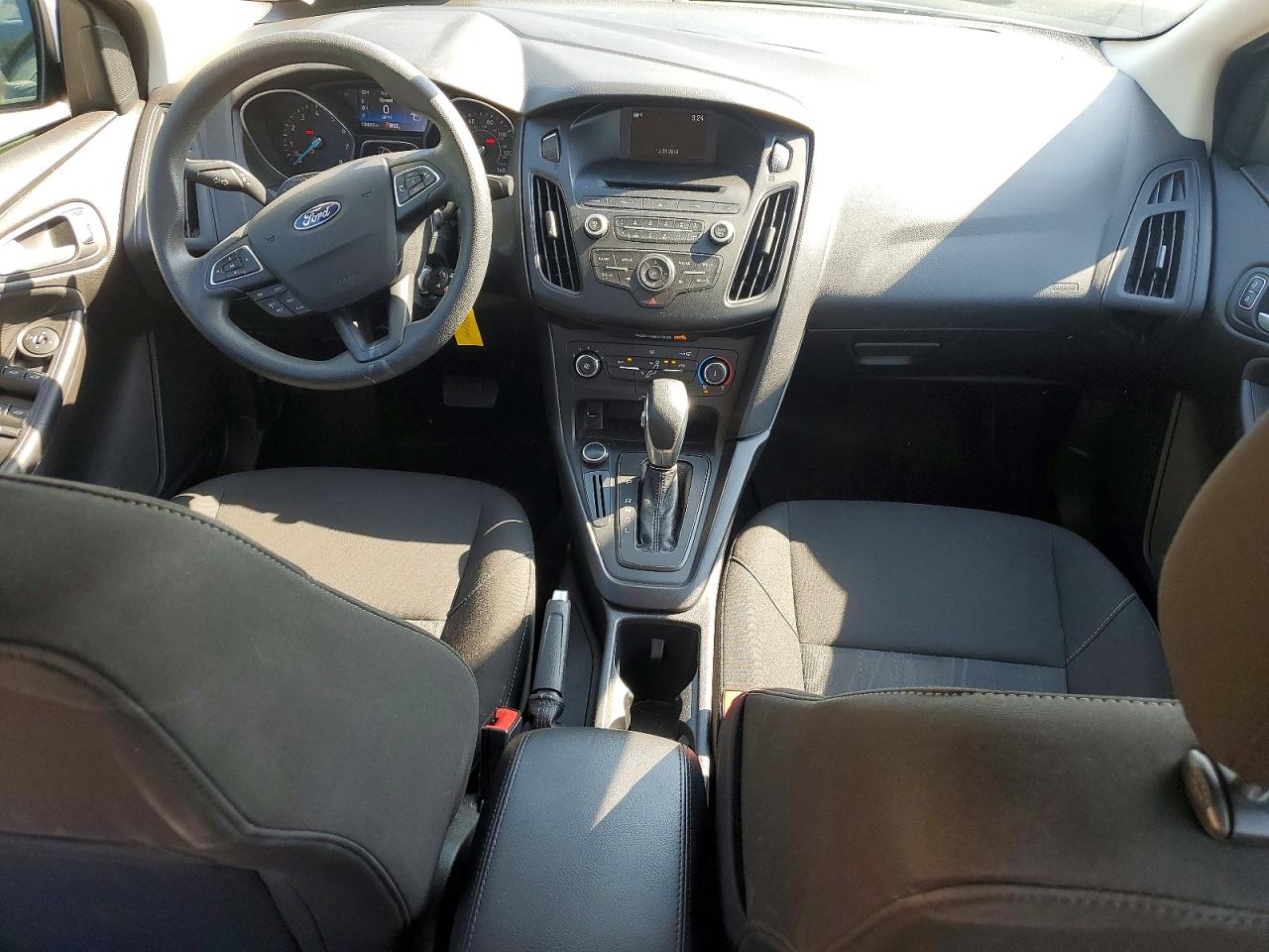 2017 FORD FOCUS